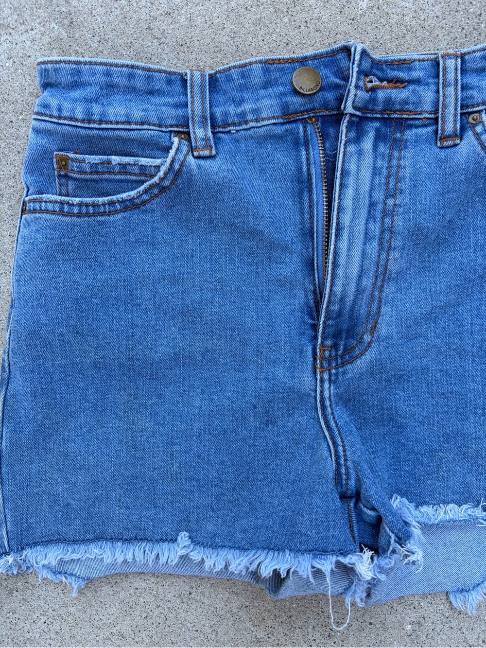 Women's Billabong Shorts Blue Solid 25 Cut-Off Festival Denim Daisy Duke Retro